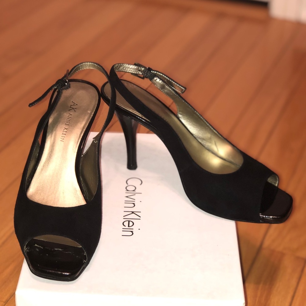 Women’s shoes
